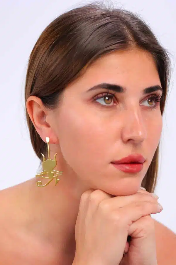 Eye of Horus Earring Matte Gold plated.