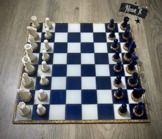 Resin chess