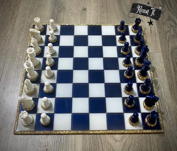 Resin chess