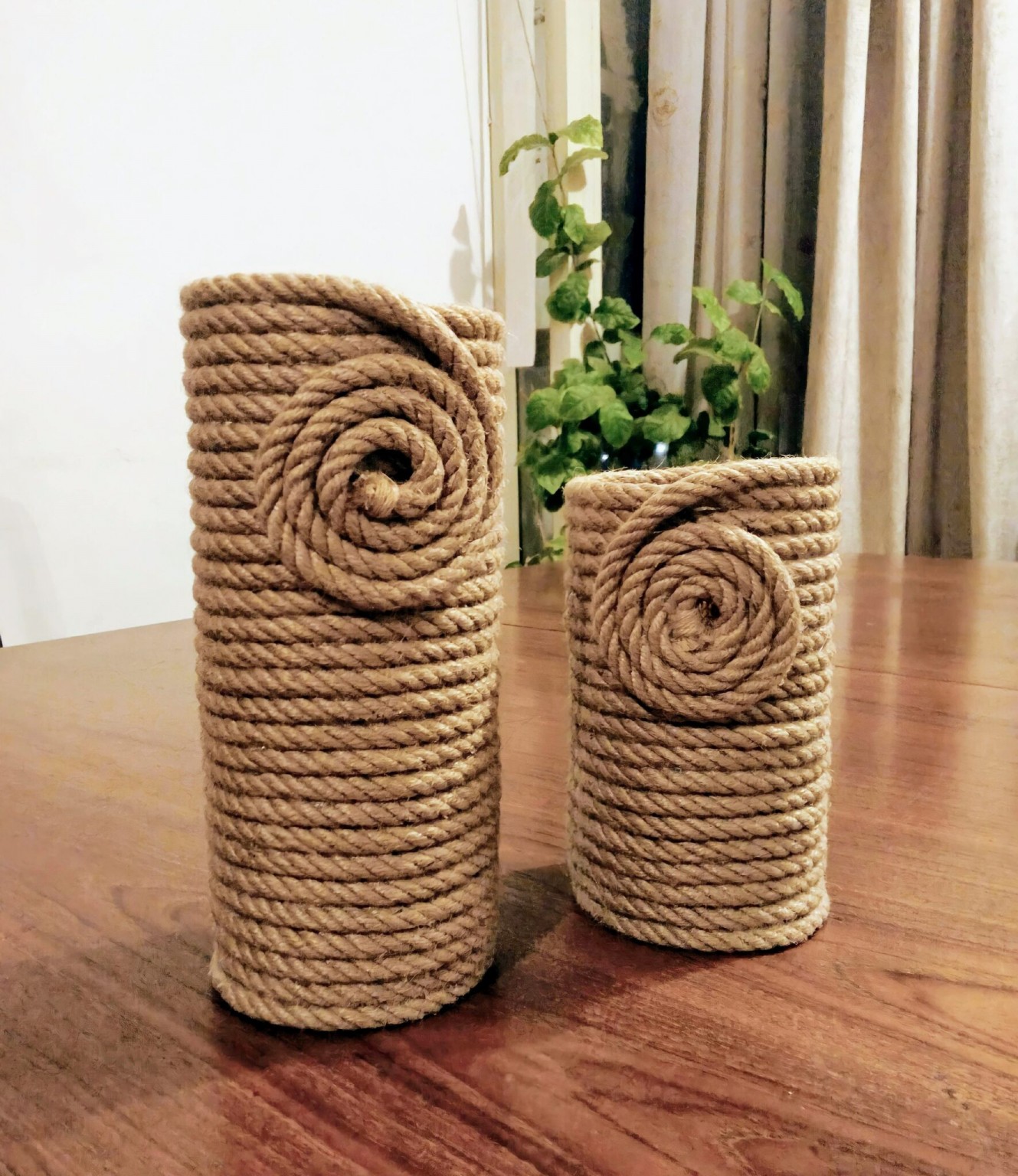 Golden rope - Customized handmade jute vase - I Make This