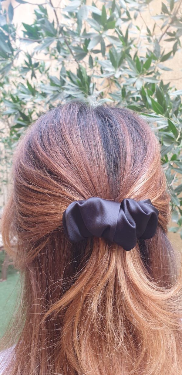 SCRUNCHIE HAIR CLIPS