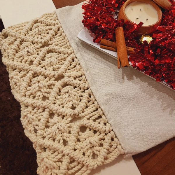 Table Runner Macrame