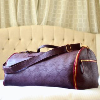 Foldable duffle bag