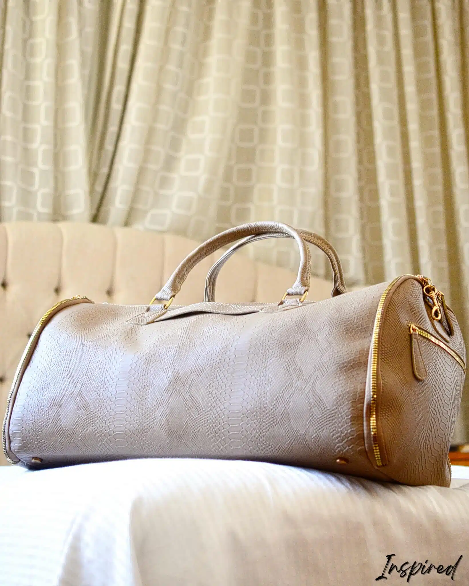 Beige_ Explorer Bag 1 Foldable duffle bag