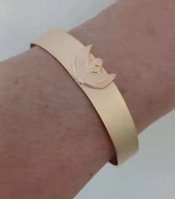 Gold plated 18 k Isis cuff