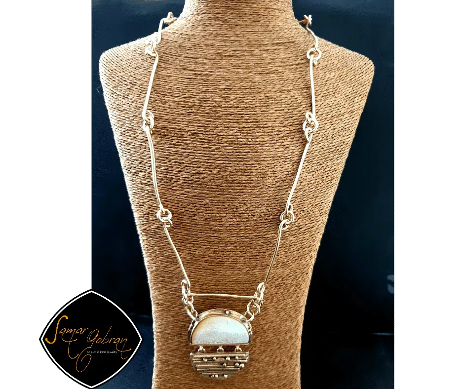 Half moon mother of pearls necklace 1 Half moon mother of pearls necklace