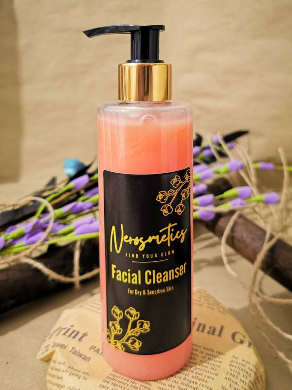 Facial Cleanser (Dry & Sensitive Skin)