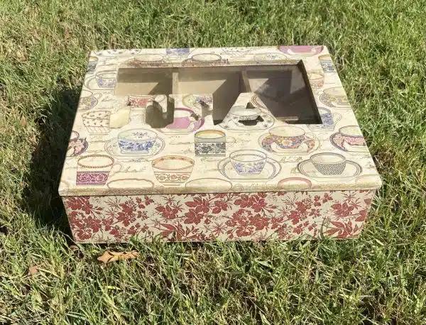 Burgundy Classic Tea Box