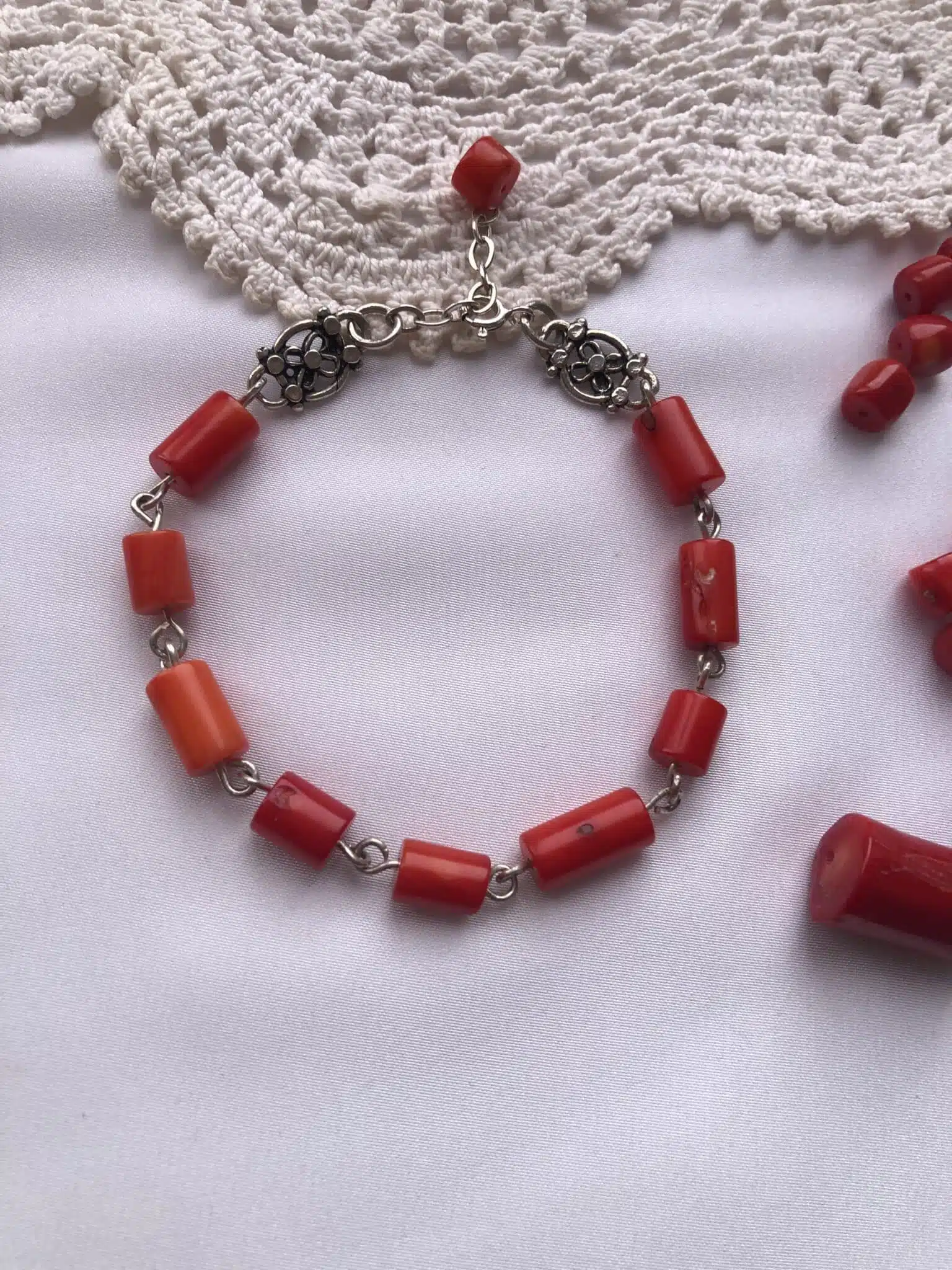 Silver and Coral Bracelet - Handcrafted Elegance Inspired by Nature 2 Silver and Coral Bracelet - Handcrafted Elegance Inspired by Natur