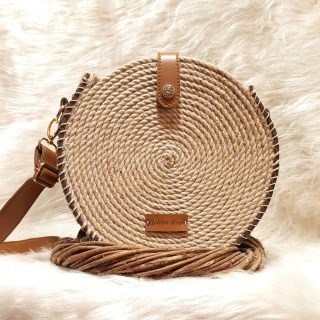 Rounded jute bag