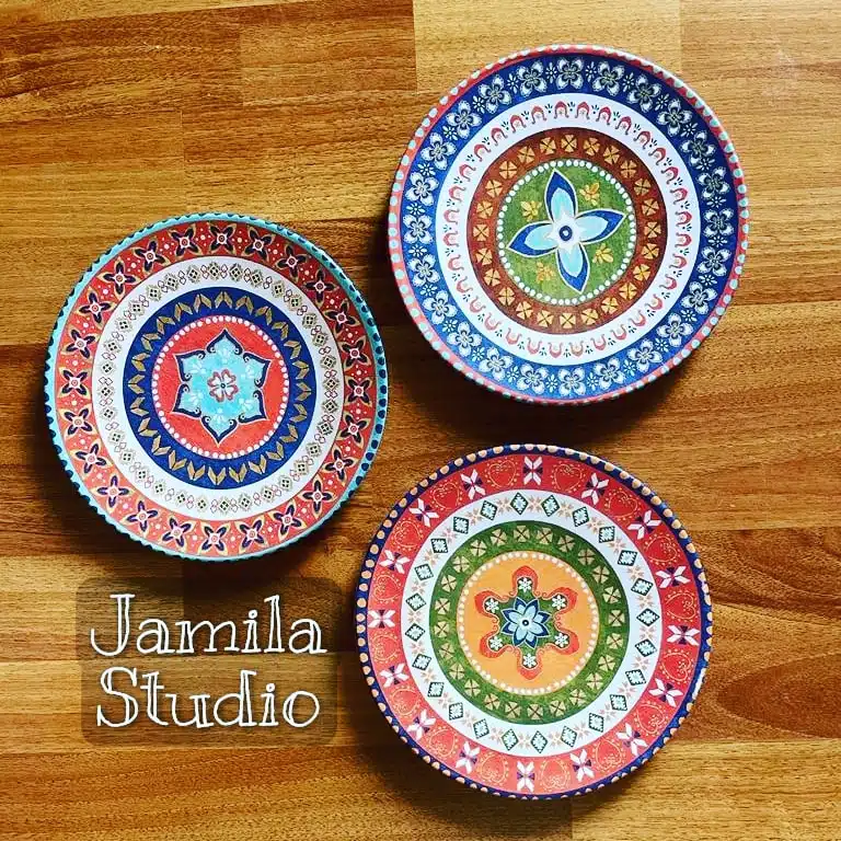 Jamila colorfull wall plates 1 Jamila colorfull wall plates