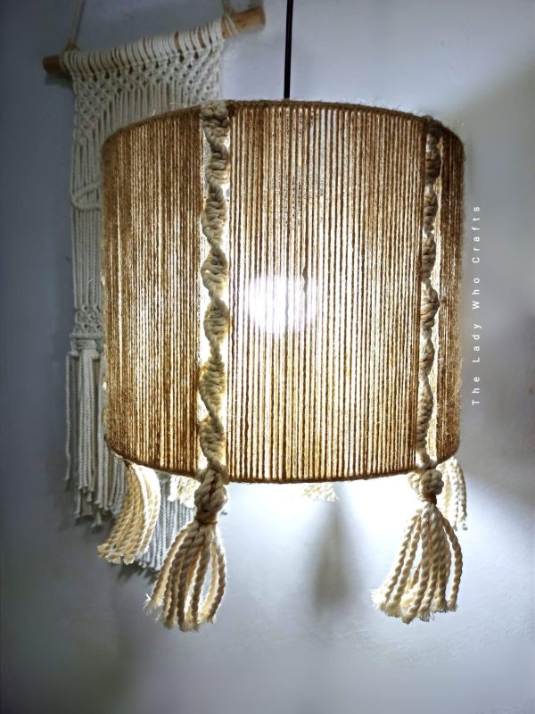 Jute and macrame chandelier ✨💛