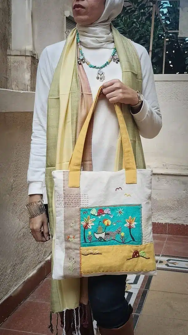 شنطة patchwork تطريز ريفي.