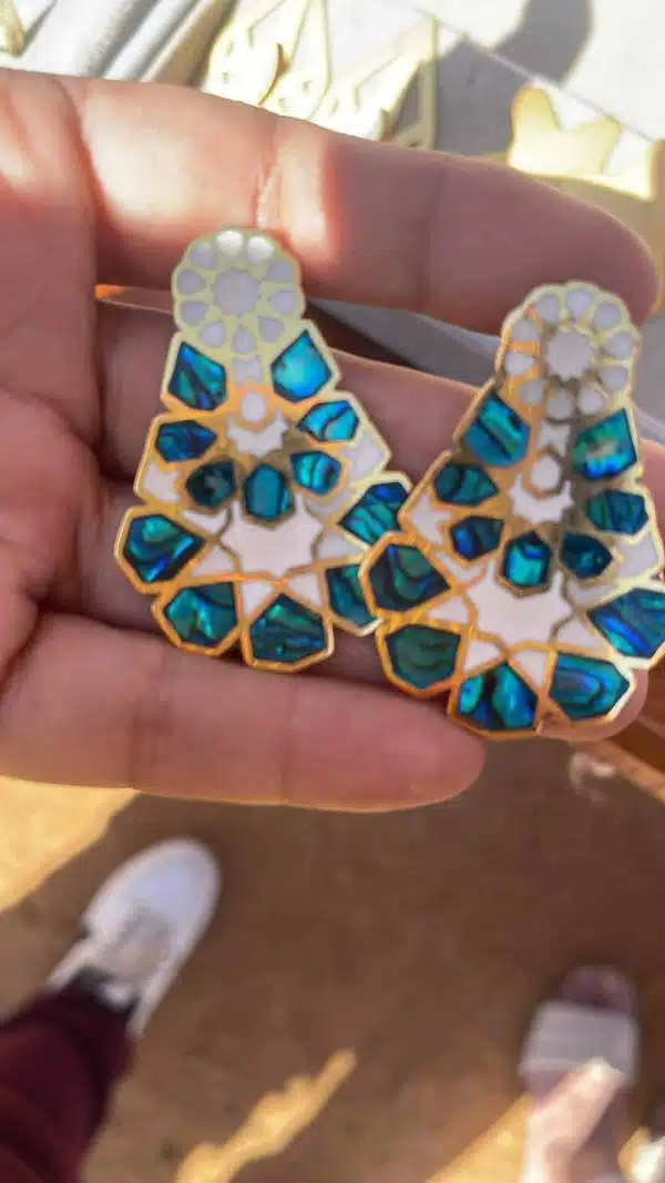 حلق نحاس مطلي دهب متاح تغيير اللالوان