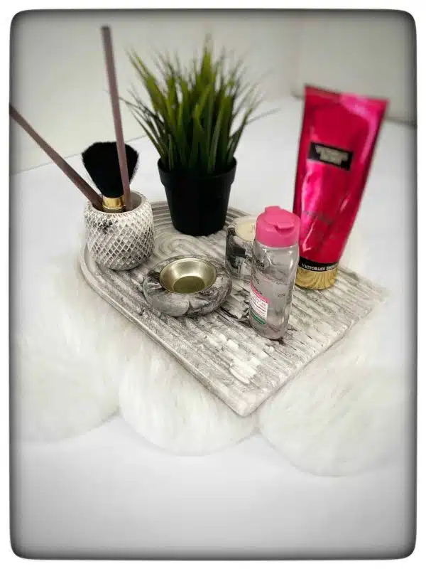black&white concrete bathroom set