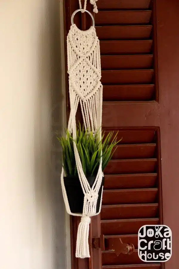 Macrame Plant pot Hanger