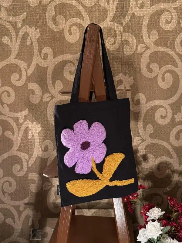Flowery black tote bag