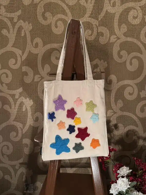 Scattered stars tote bag