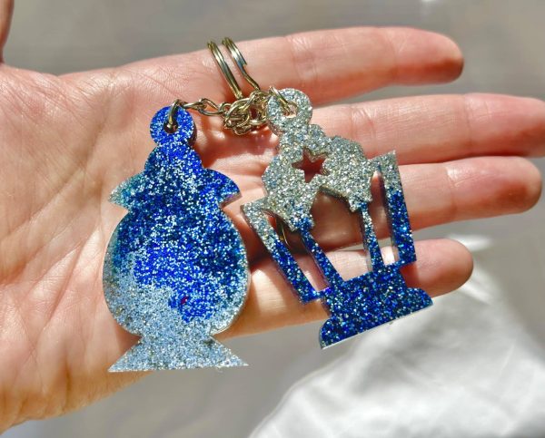 key chain fanous ramadan in silver and dark blue glitter