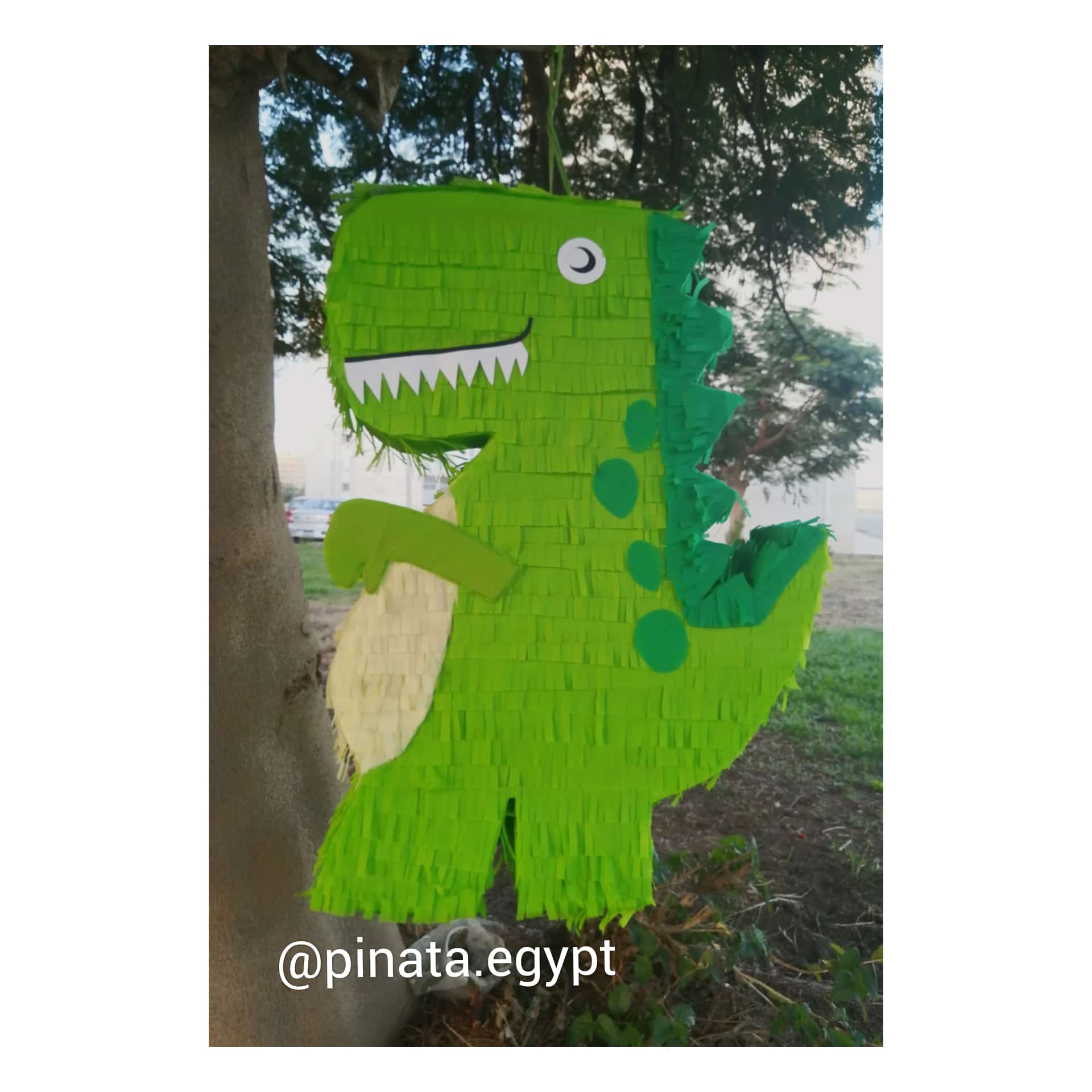 Dinosaur pinata – I Make This