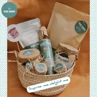 Siwa sands gift basket
