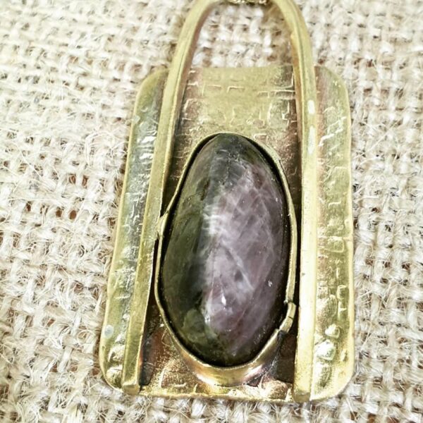 Lock shaped pendant with tourmaline 2