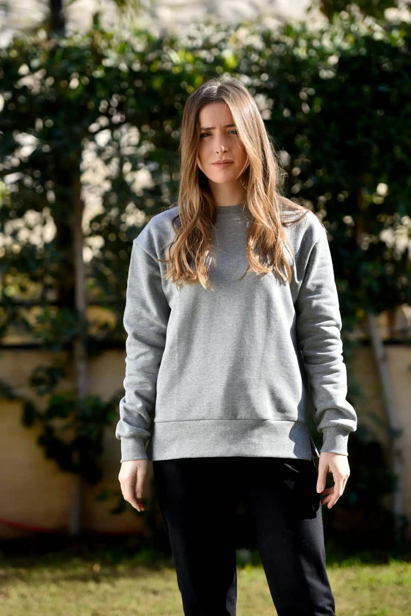 Light Melange back zipper 2 MAS 8261 scaled