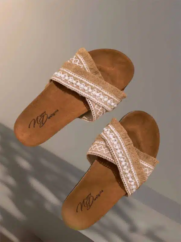 Cross slipper