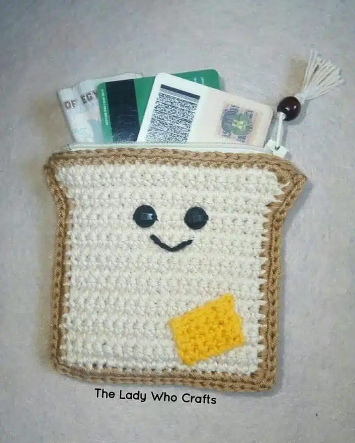 Mr toast coins and cards holder 2 WhatsApp Image 2021 08 08 at 00.21.56 1