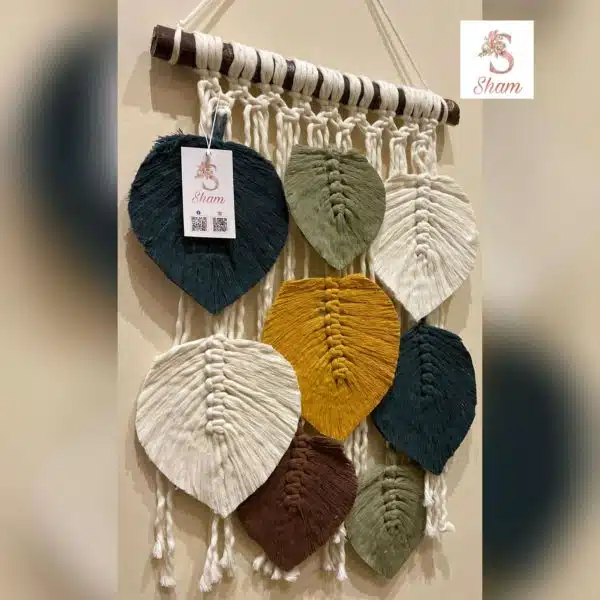 Macrame feather