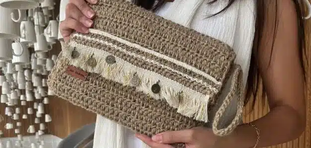 cropped burlap 1
