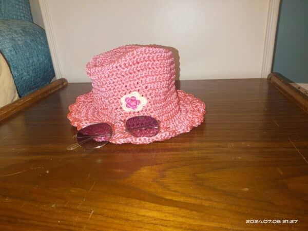 pink hat2