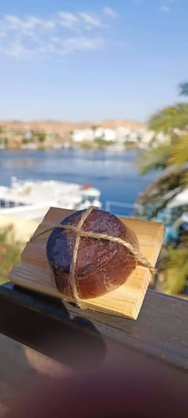 صابون الجلسرين بالكركديه وزيت الكريز