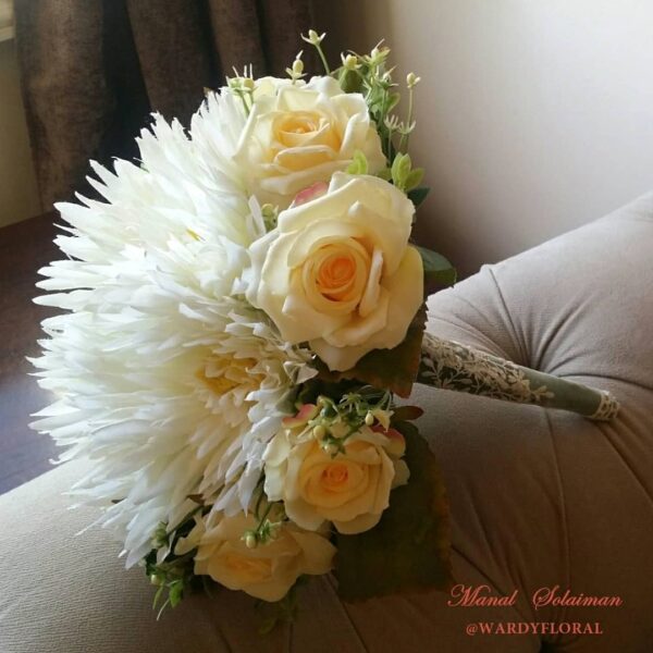 sunny bridal bouquet