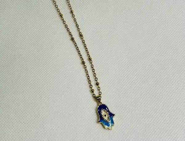 chaîne with enameled Fatima hands