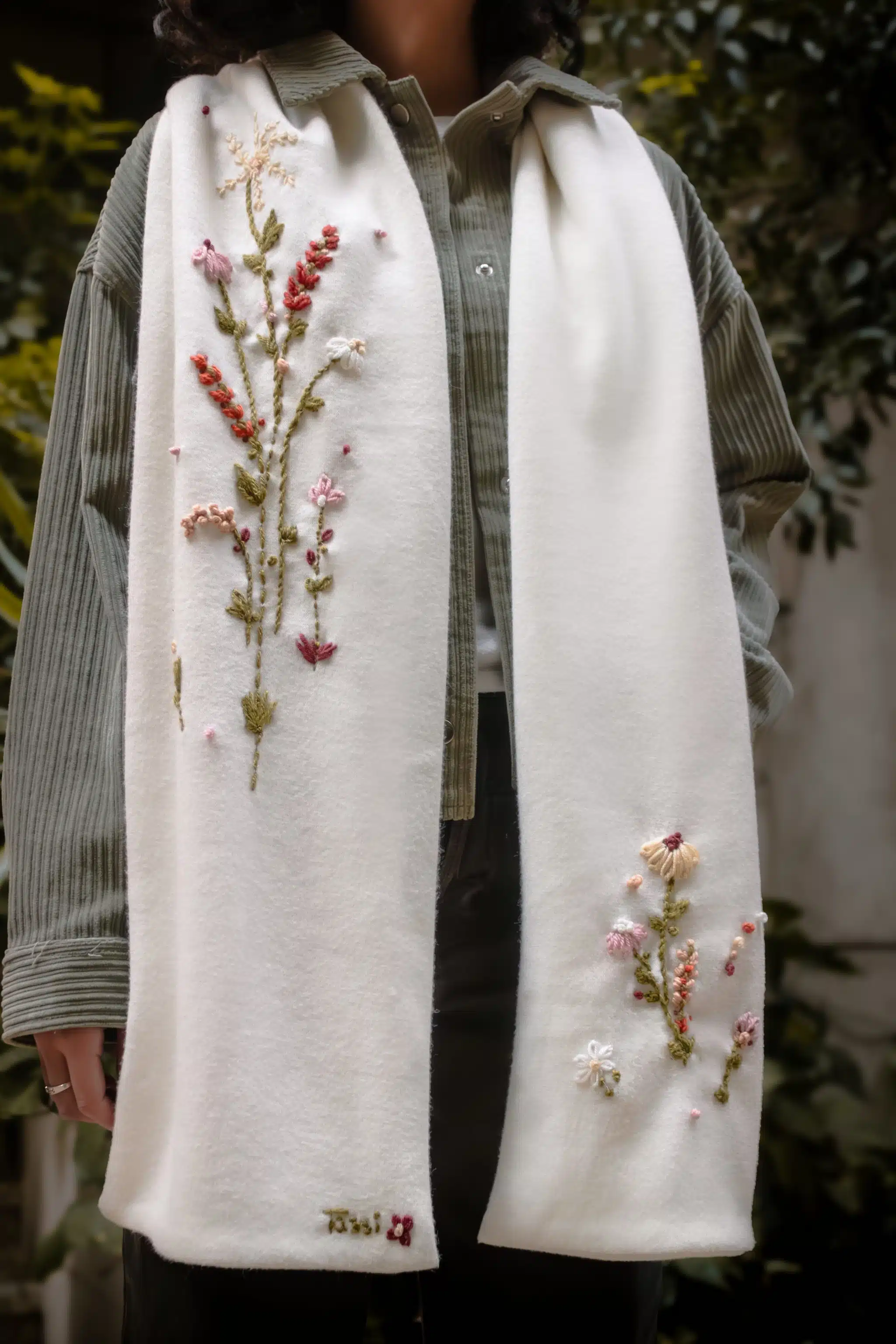 Botanical Off White Wool Scarf 2 IMG 0352 Enhanced NR Edit scaled