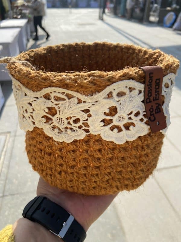 Mustard basket