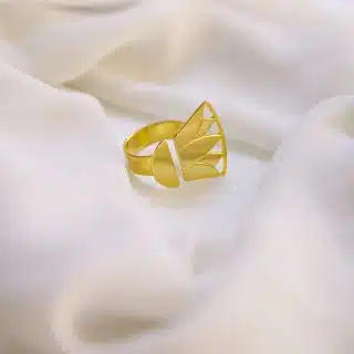 Lily Ring