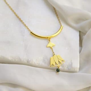 Lily necklace