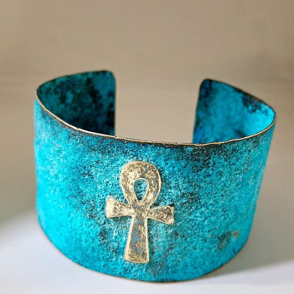 Bluerust key of life cuff