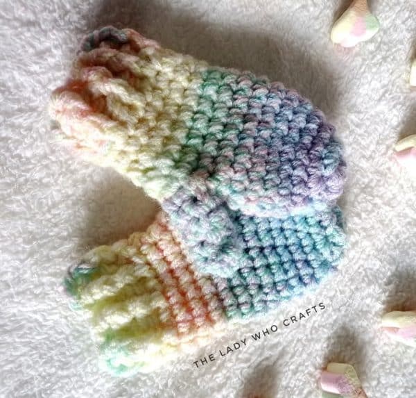 Crochet kids gloves with marshmallow colors 🍭🌸💚