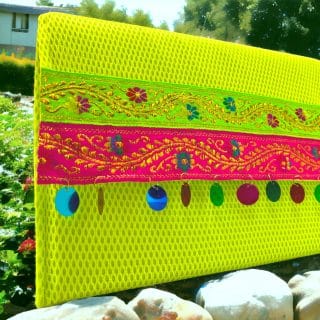 neon clutch