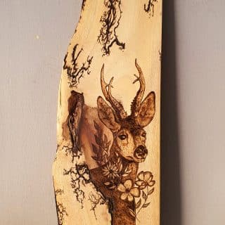 wood art deer