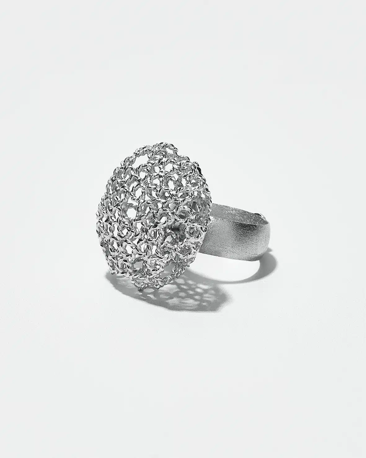 Dentellier Collection , Sphere Ring 4 Dentellier Sphere Ring SZR222.3