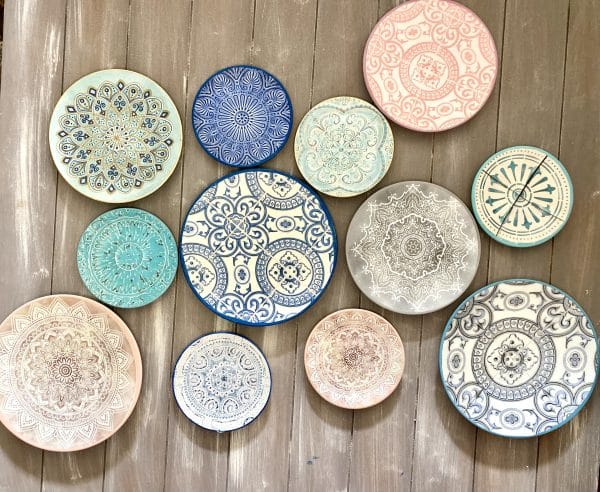 "Delicate Mandala" Wall Plates Collection