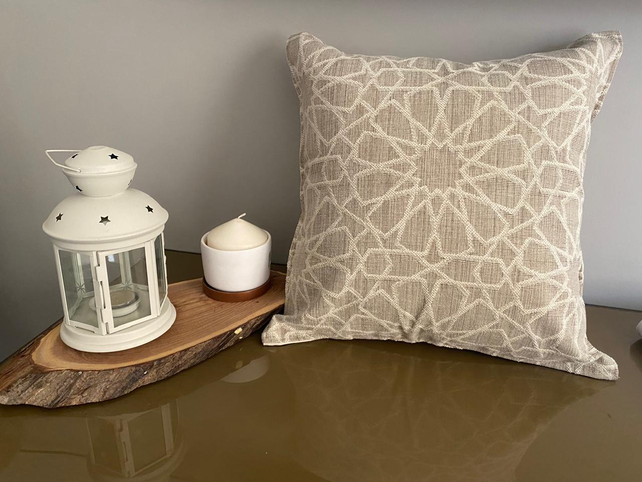 Arabesque beige cushion cover 1 Arabesque beige cushion cover