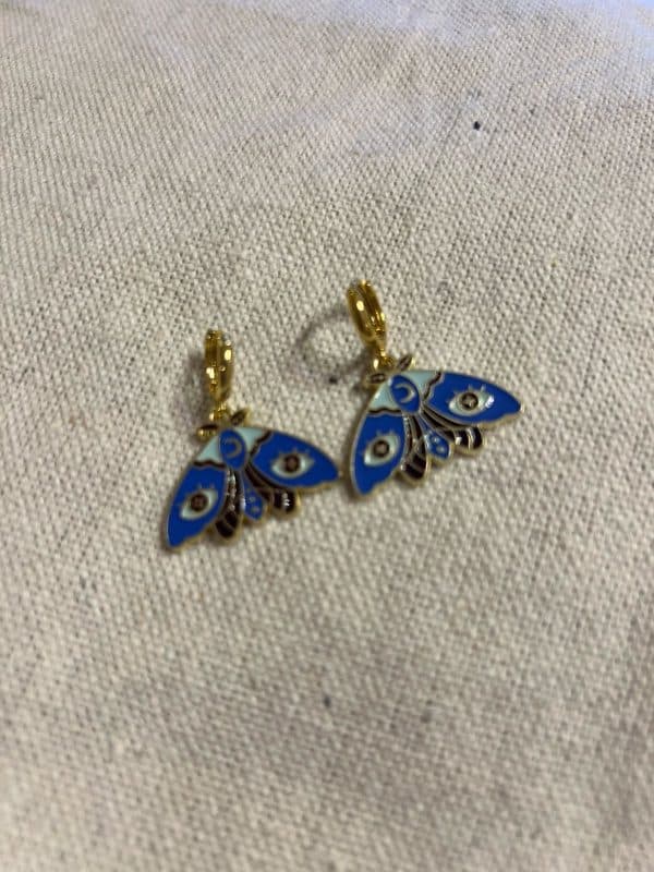 Fly away earrings