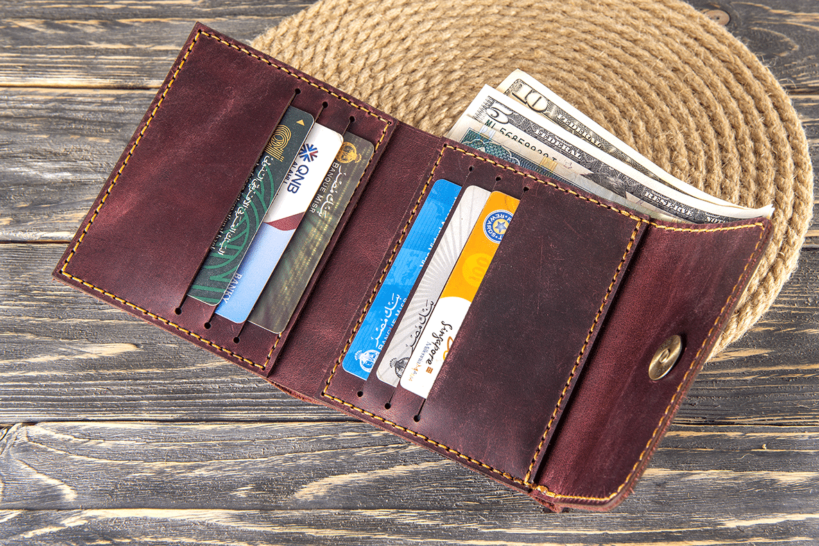 Maroon Islamic wallet 3 DSC 0369