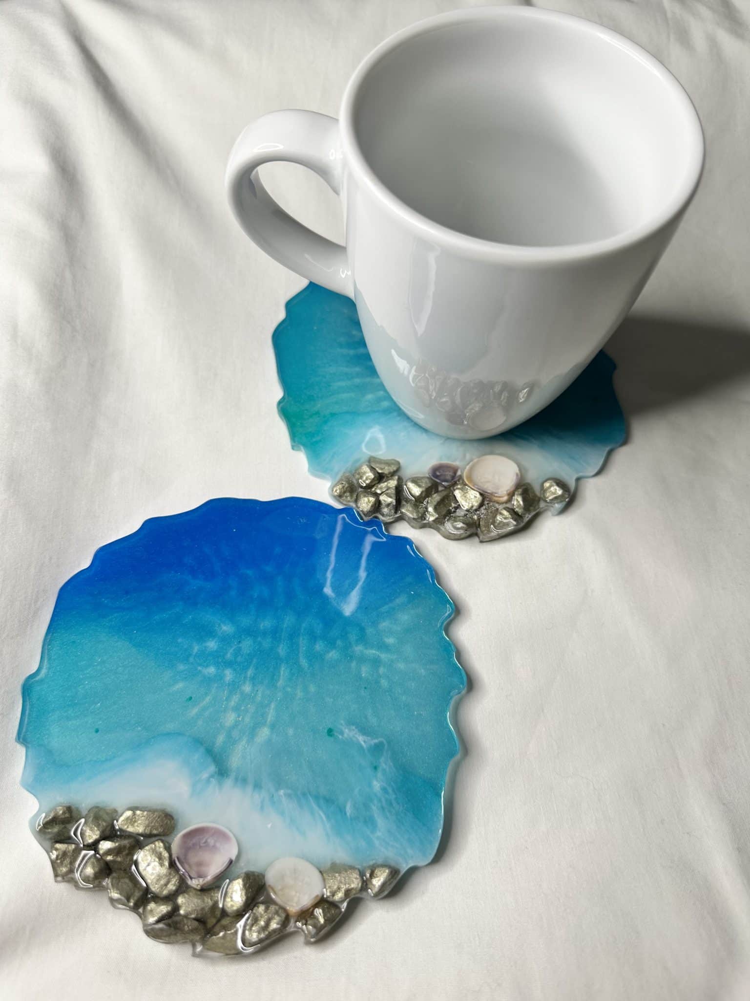 Turquoise Stone Beach - Resin Coaster 6 Turquoise Stone Beach