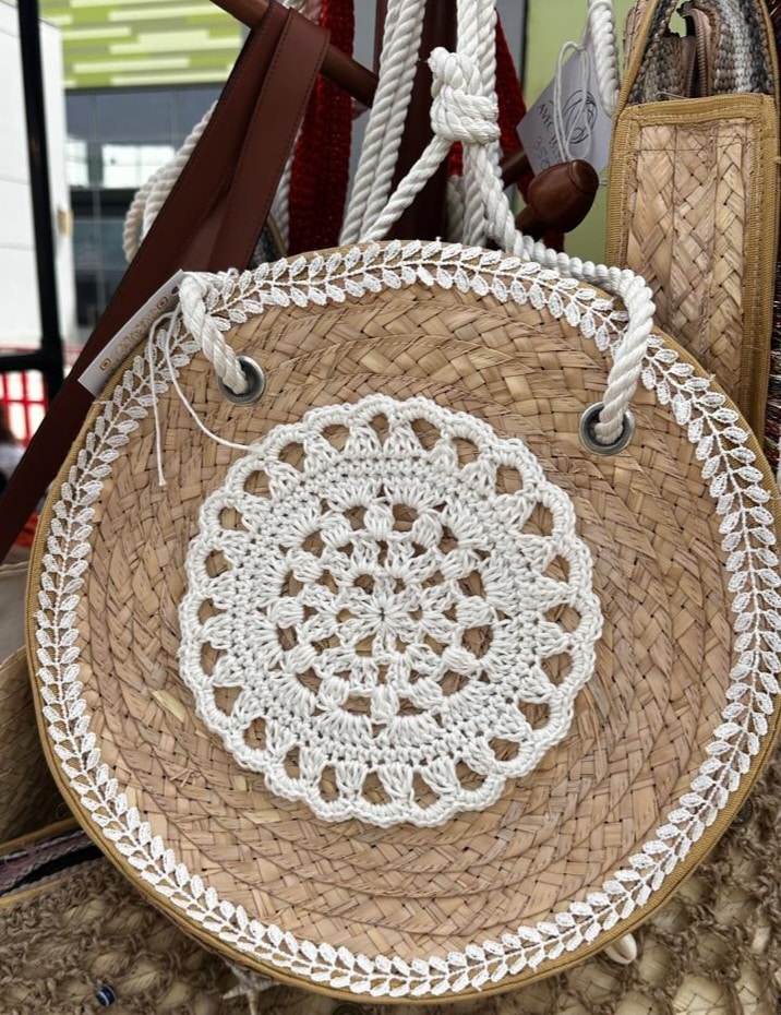 Round palm leaves beach bag with central mandala 2 IMG 20250518 WA0070